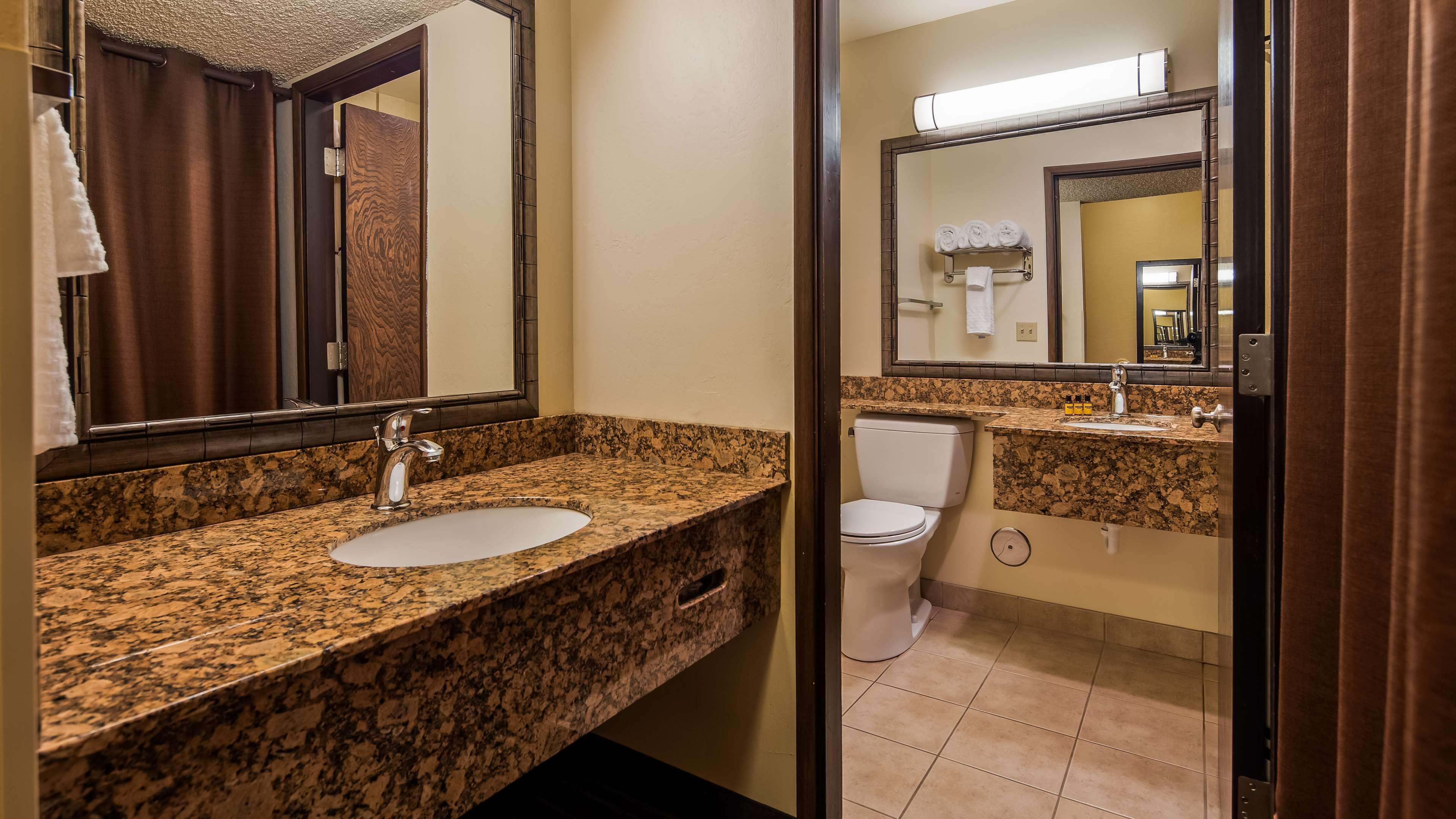 Best Western Plus Tree House Hotel Mount Shasta