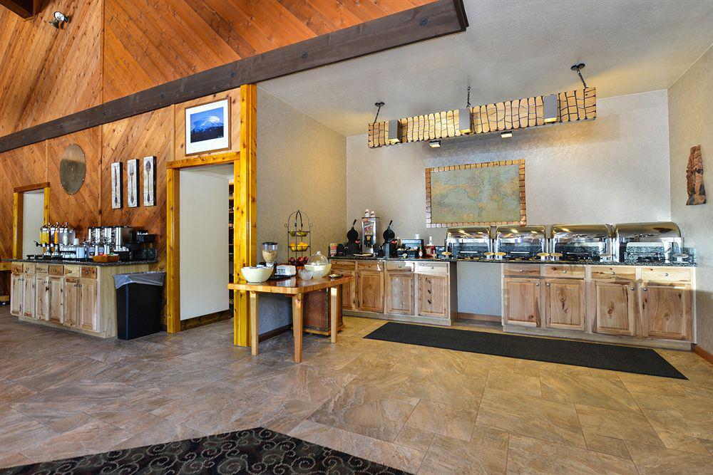 Best Western Plus Tree House Hotel Mount Shasta